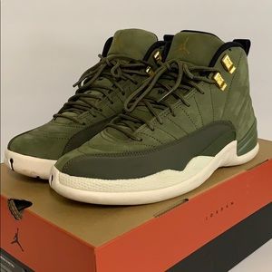 Chris Paul air Jordan 12 retro shoes green size 8